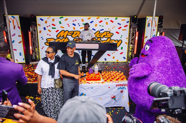 McDonald's South Africa birthday cake cutting
