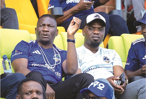 Scottland Football Club owner, Scott Sakupwanya (left)